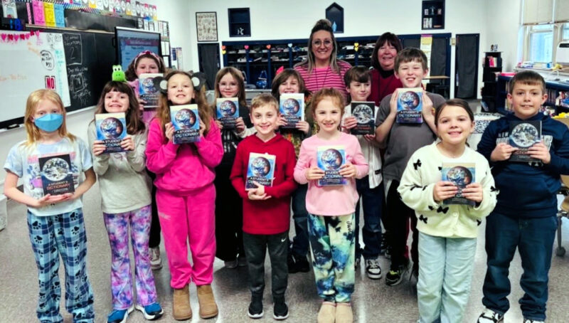 Bellefonte Elks take part in Dictionary Program